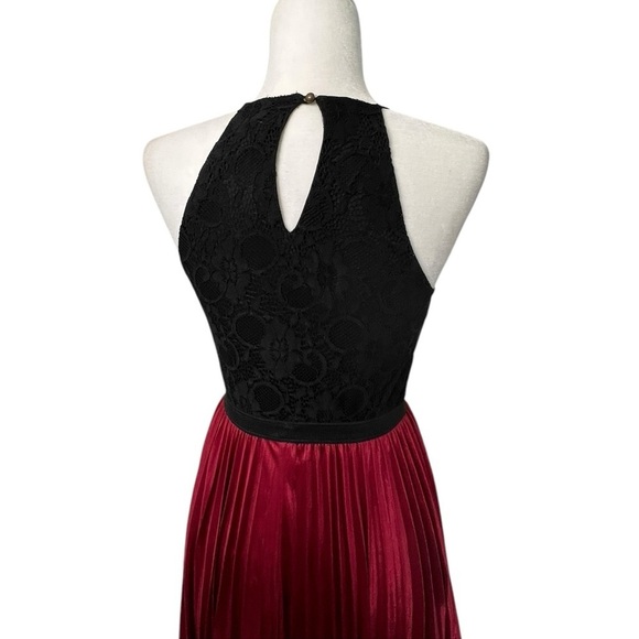 Lots of Love by Speechless Black & Red Pleated Dress - Size Small - Picture 4 of 11